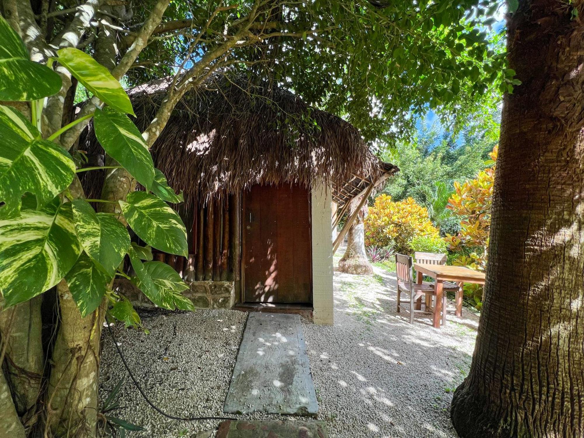Villa Santuario Lake Front Oasis Бакалар Екстериор снимка
