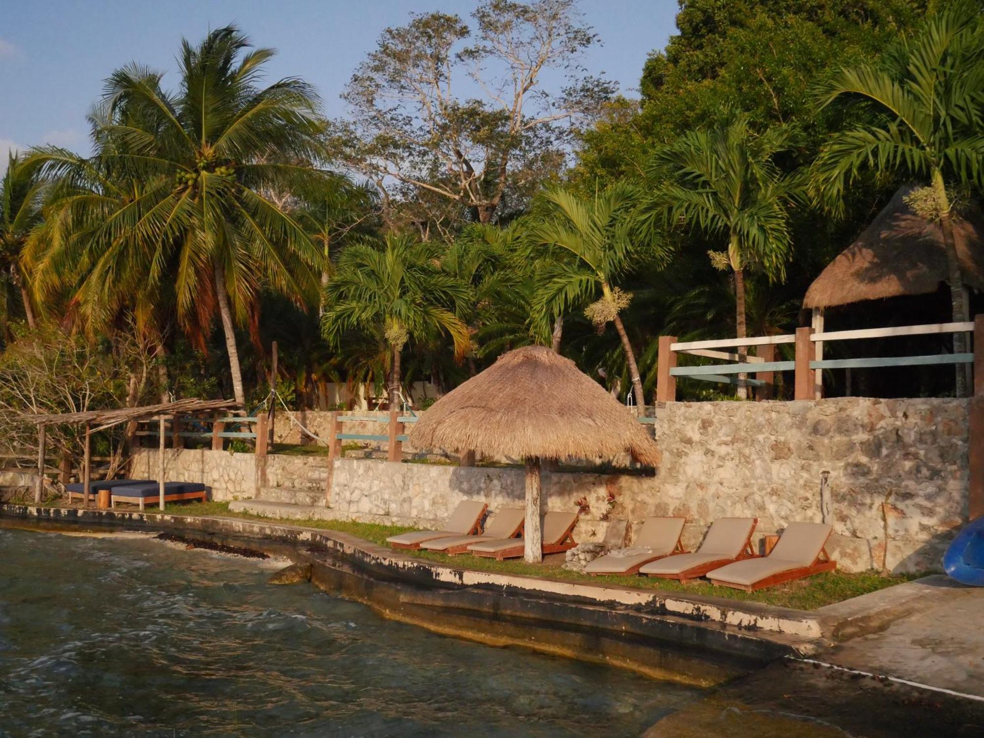 Villa Santuario Lake Front Oasis Бакалар Екстериор снимка